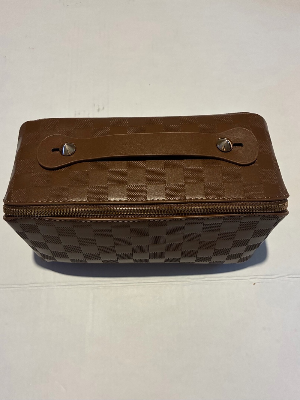 Brown Check Pattern Make-up/ Travel Toiletry Bag